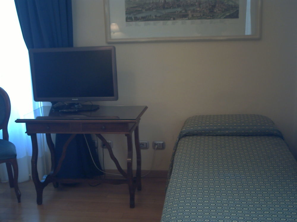Hotel Annabella Roof Terrace Φλωρεντία Εξωτερικό φωτογραφία