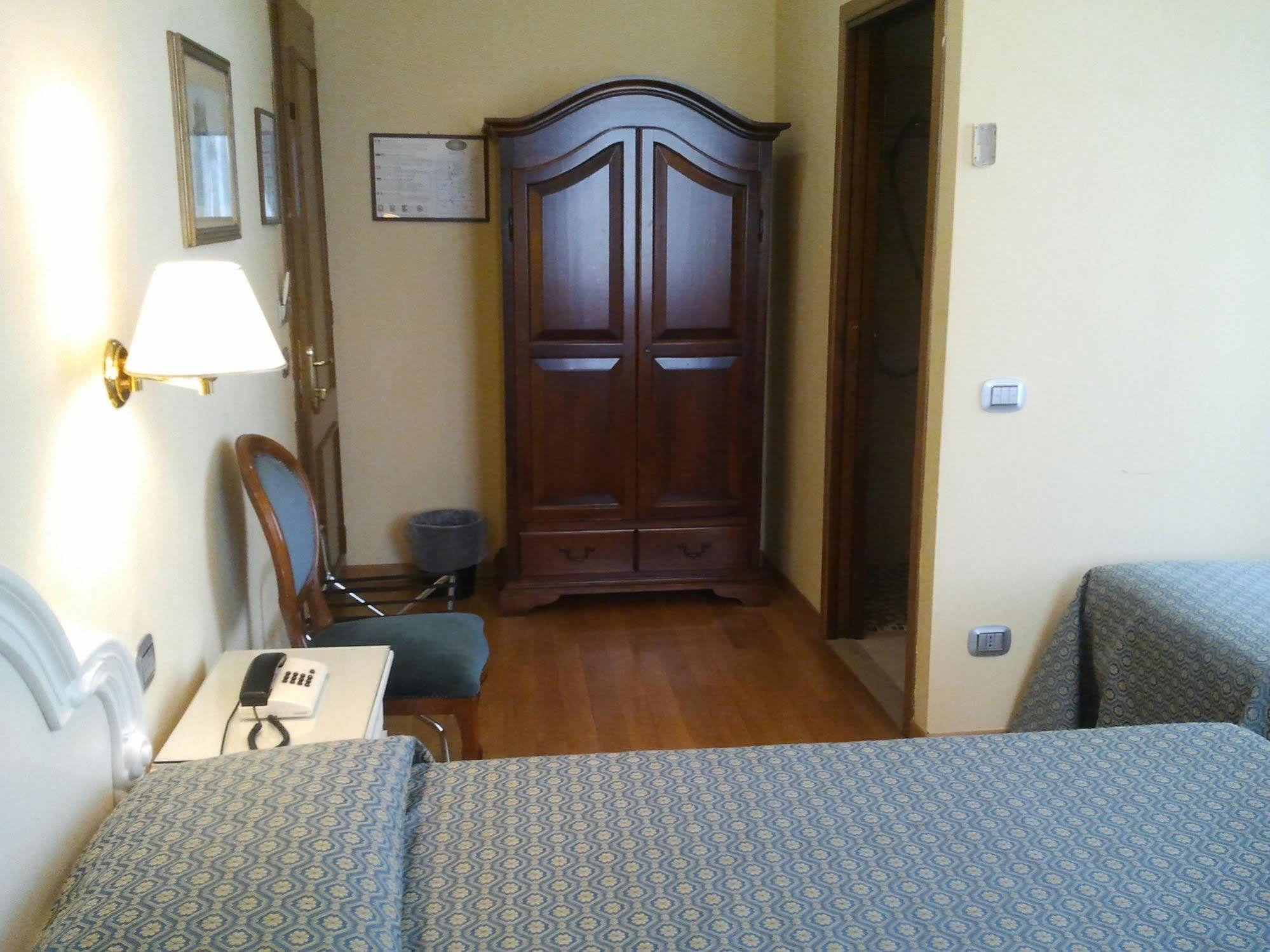 Hotel Annabella Roof Terrace Φλωρεντία Εξωτερικό φωτογραφία